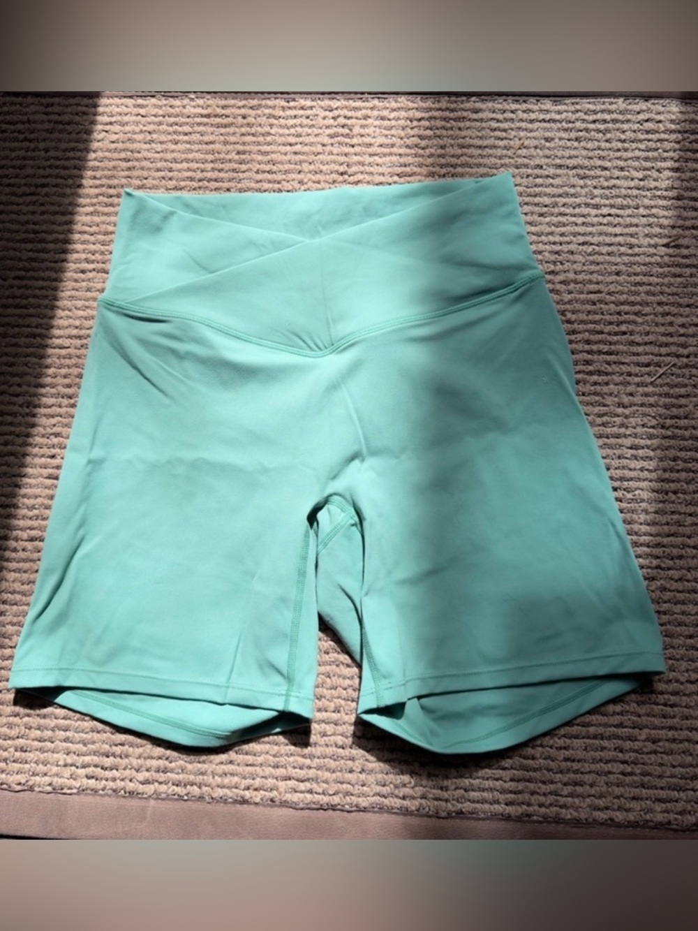 Trinity Cross Waist No Front Seam Biker Shorts in Bottle Green